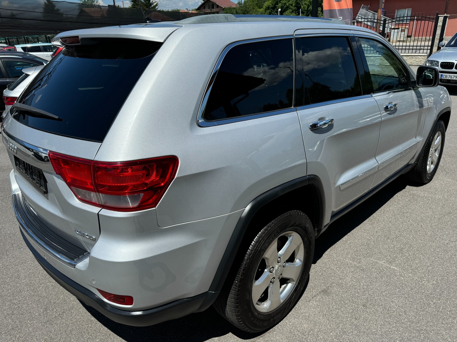 Jeep Grand cherokee 3.0D НОВ ВНОС  - изображение 6