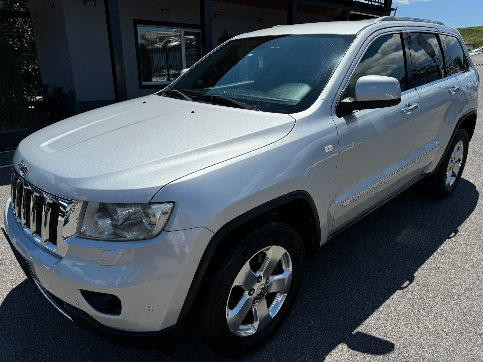 Jeep Grand cherokee 3.0D НОВ ВНОС  - изображение 3