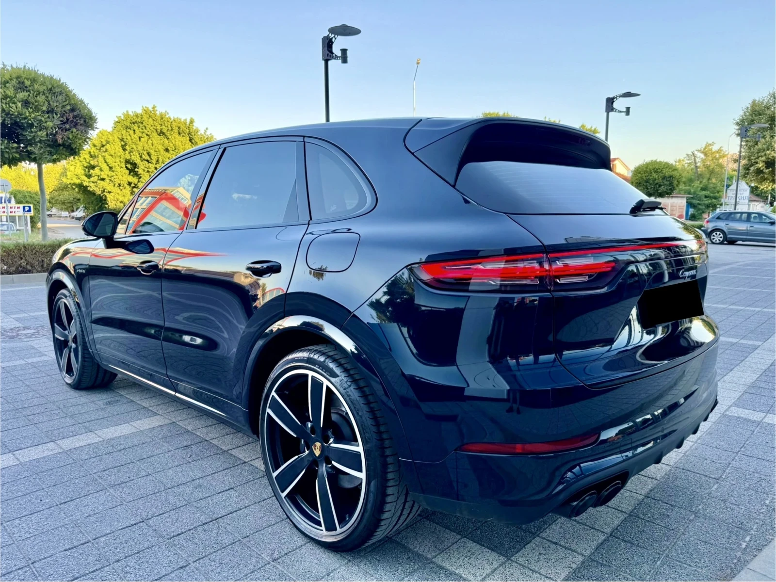 Porsche Cayenne 3.0 V6 E-Hybrid - изображение 7