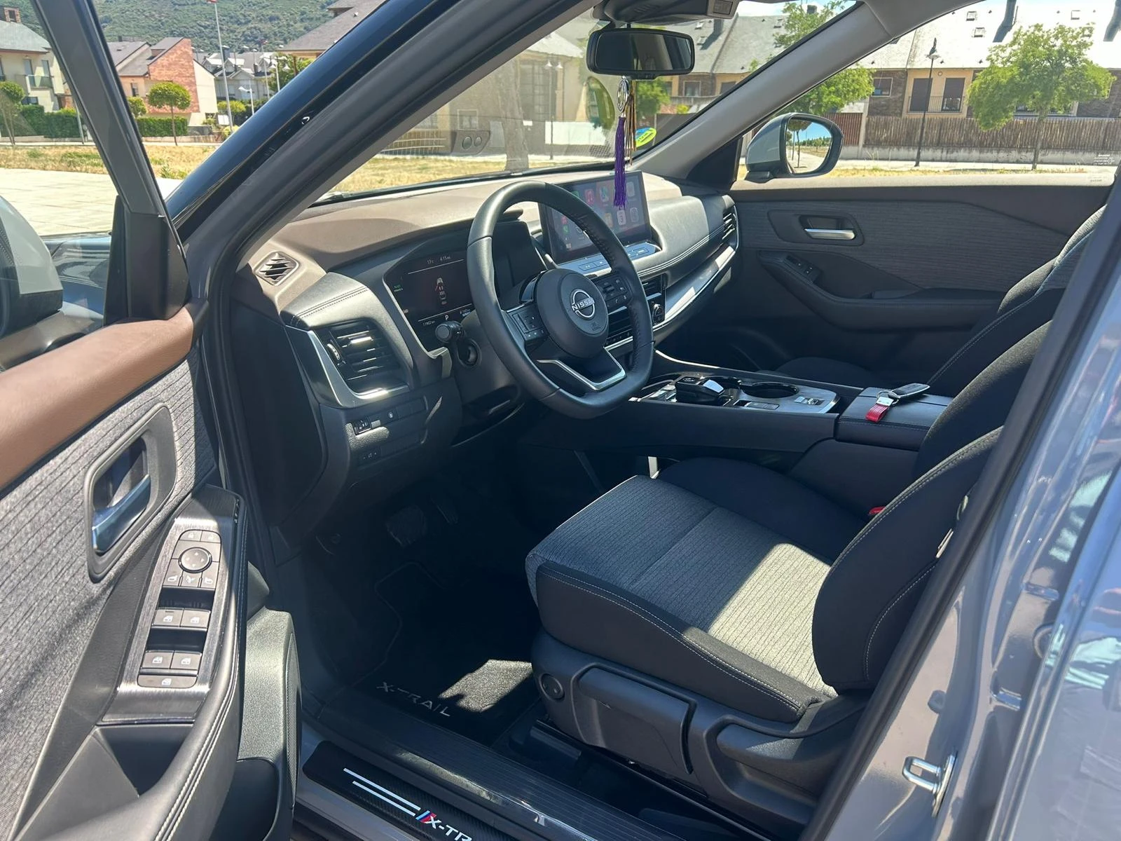 Nissan X-trail E-Power N-Connecta - изображение 6