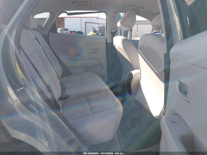 Hyundai Kona 2.0l Sel, снимка 8 - Автомобили и джипове - 54077675