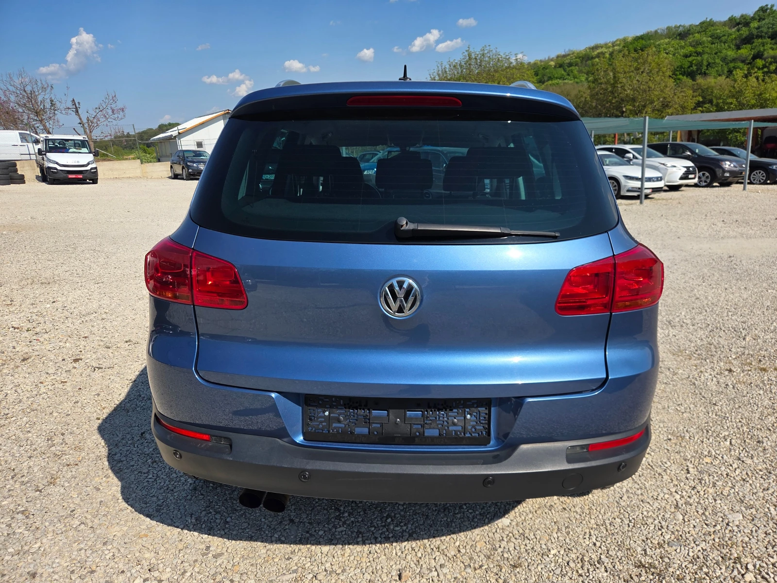 VW Tiguan 2.0 TSI 180k.cHighline 4Motio  Facelift ШВЕЙЦАРИЯ , снимка 5 - Автомобили и джипове - 54354384