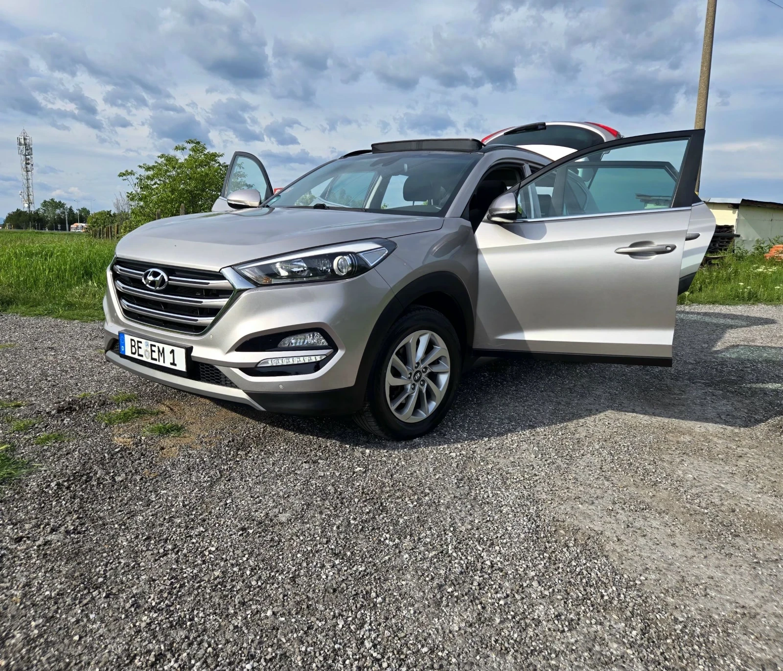 Hyundai Tucson FULL 2.0 136кс.4х4 PANORAMA 
