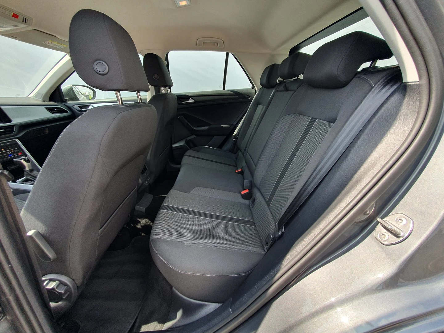 VW T-Roc | Mobile.bg � ����������� 5
