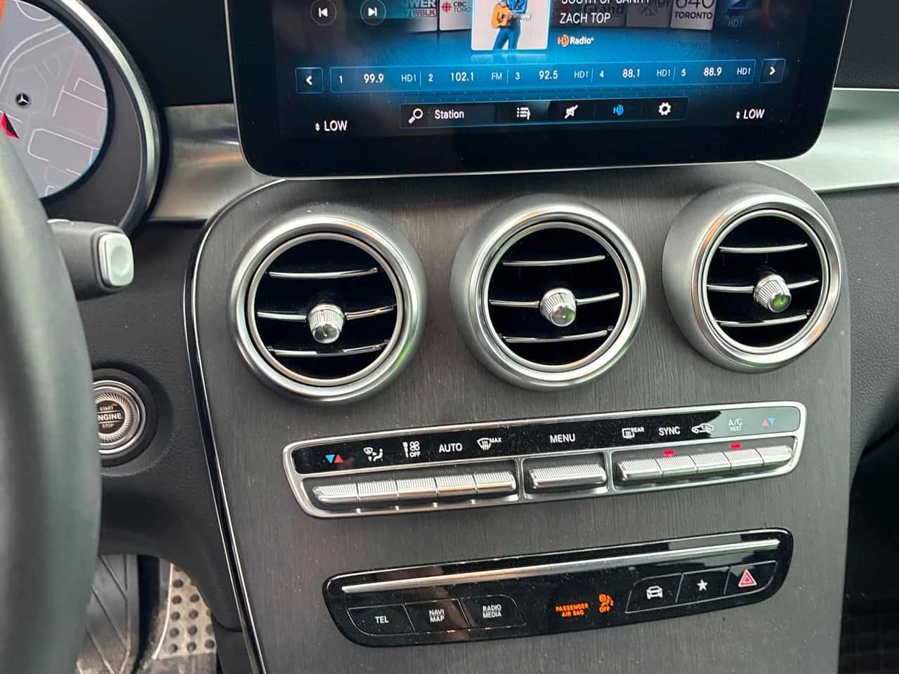 Mercedes-Benz GLC 300 * CARFAX * ОПЦИЯ ЗА ФИНАНСИРАНЕ * , снимка 9 - Автомобили и джипове - 55580572