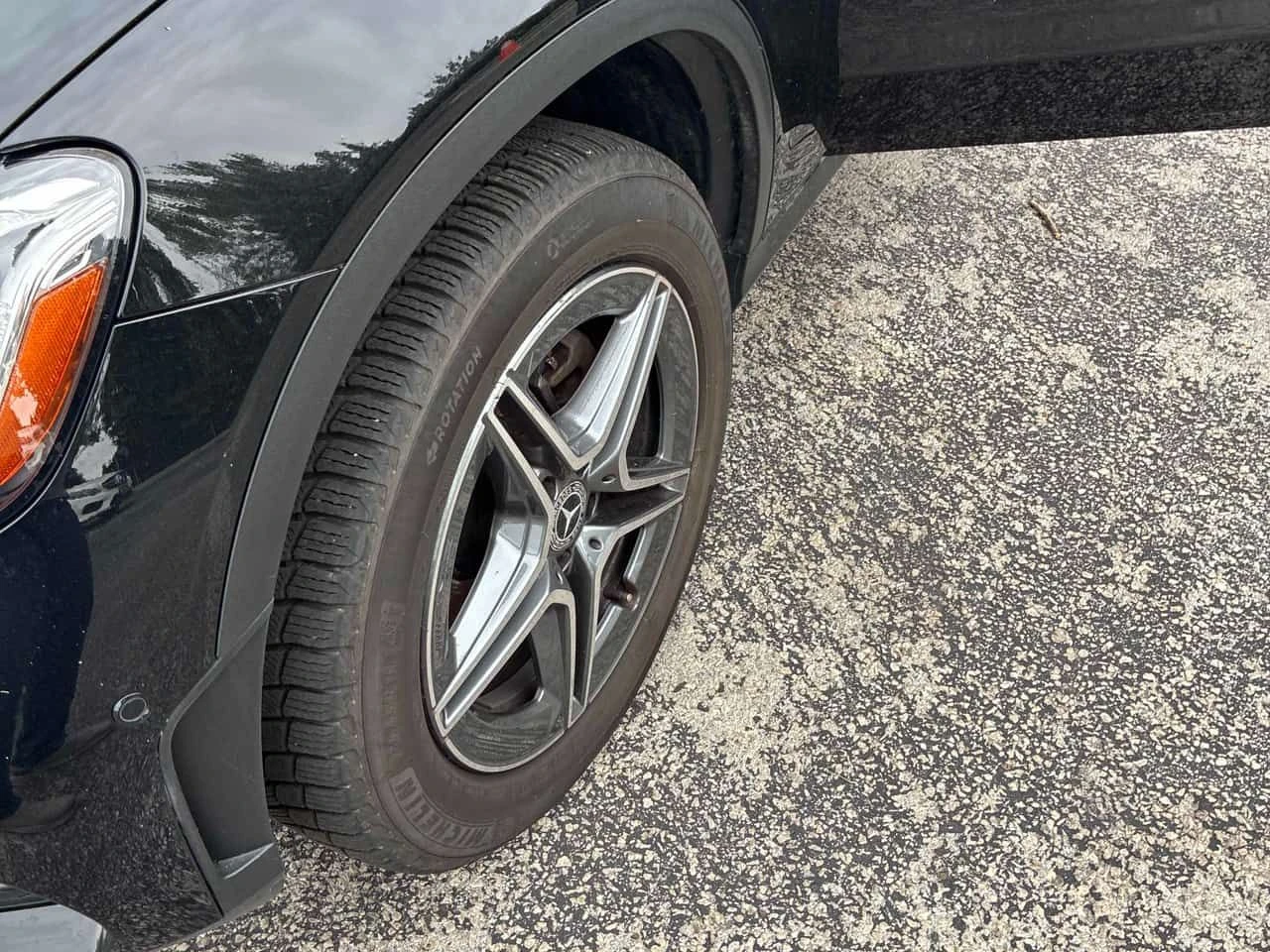 Mercedes-Benz GLC 300 * CARFAX * ОПЦИЯ ЗА ФИНАНСИРАНЕ * , снимка 17 - Автомобили и джипове - 55580572