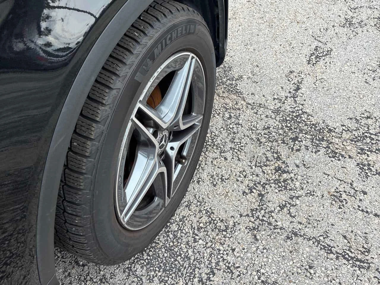 Mercedes-Benz GLC 300 * CARFAX * ОПЦИЯ ЗА ФИНАНСИРАНЕ * , снимка 16 - Автомобили и джипове - 55580572