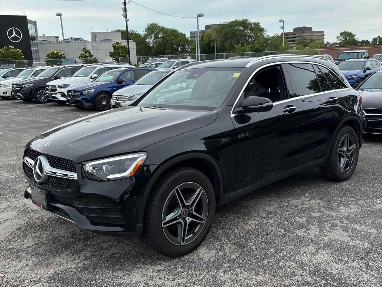 Mercedes-Benz GLC 300 * CARFAX * ОПЦИЯ ЗА ФИНАНСИРАНЕ * 