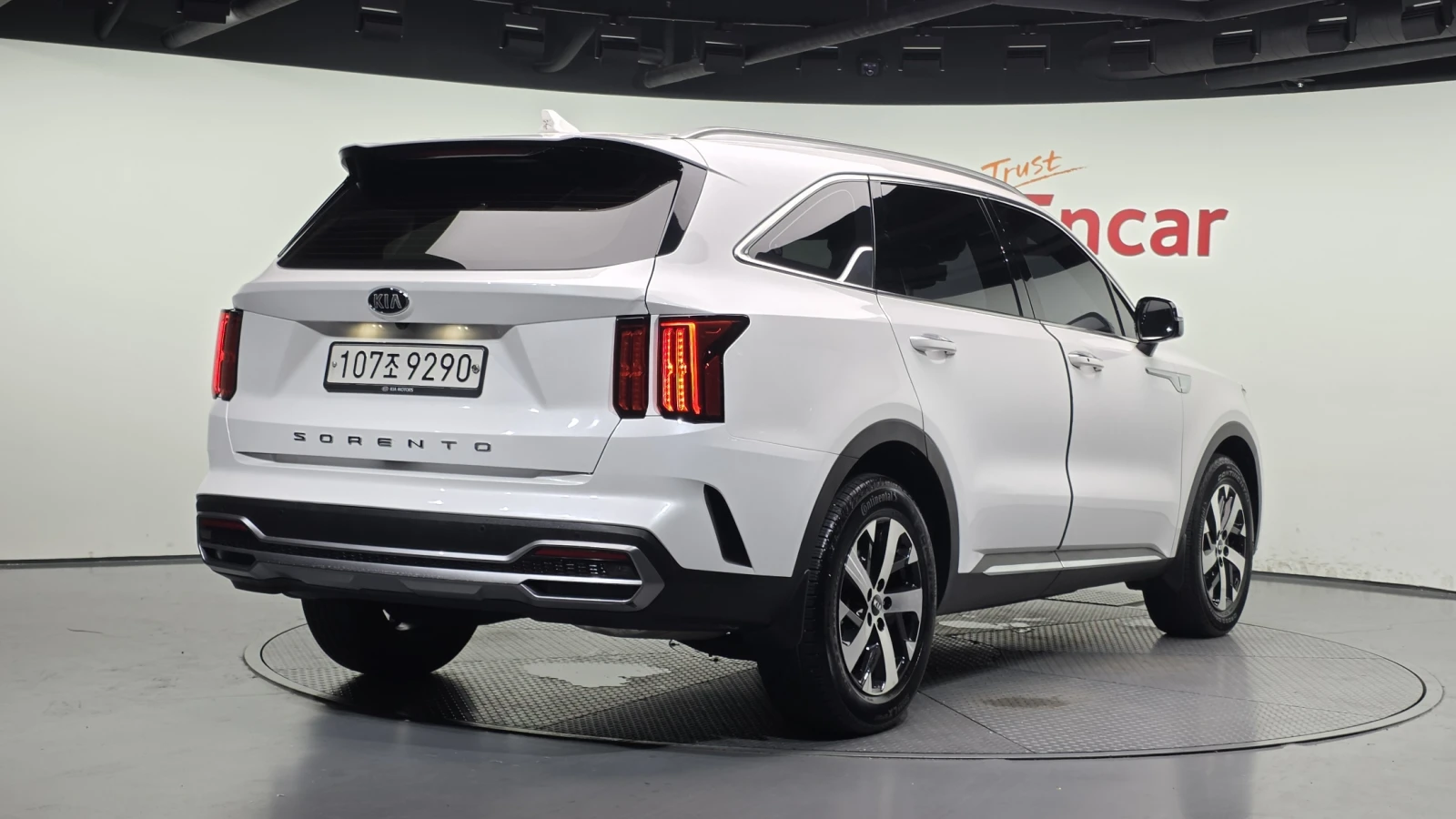 Kia Sorento 2.2 Diesel 2WD Prestige autogeorge.com, снимка 2 - Автомобили и джипове - 55708377