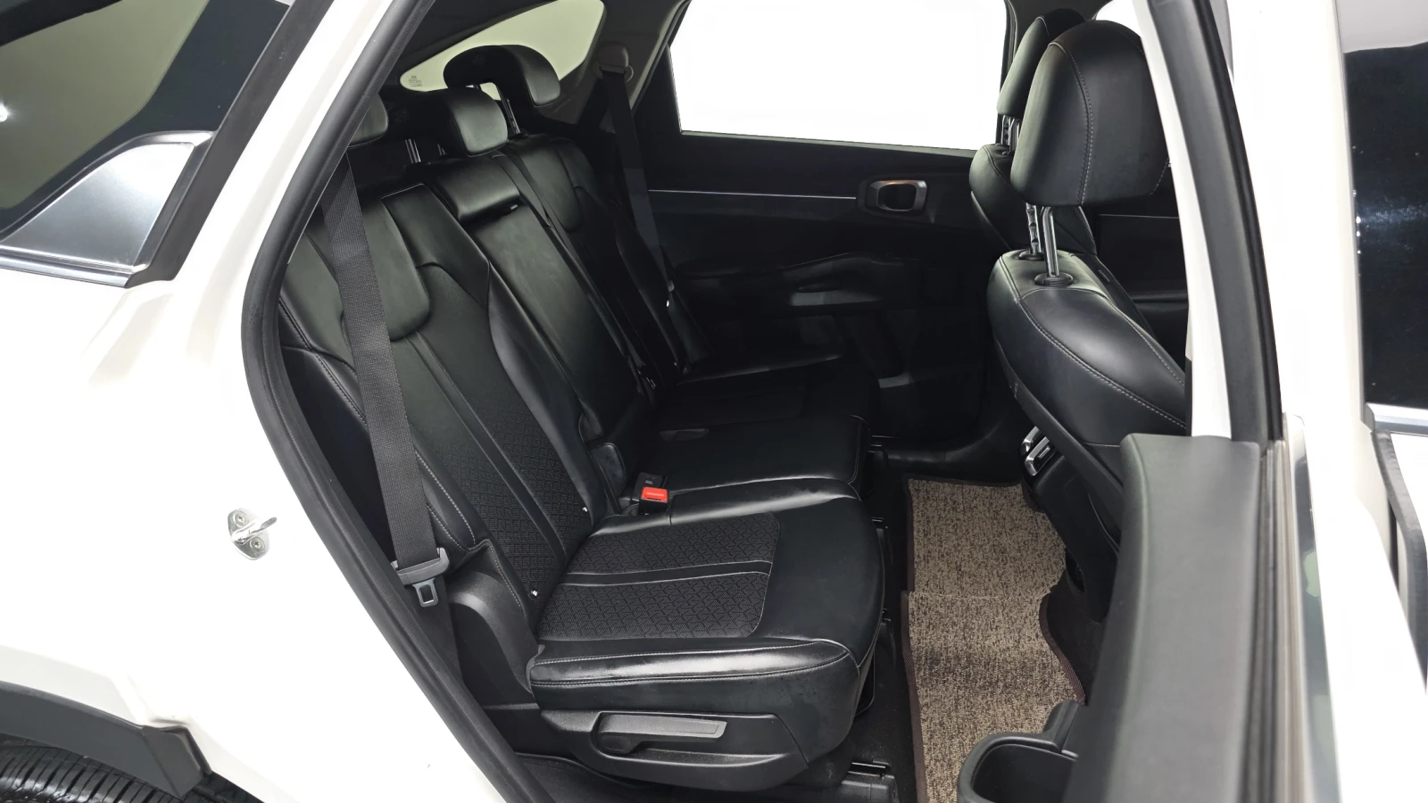 Kia Sorento 2.2 Diesel 2WD Prestige autogeorge.com, снимка 11 - Автомобили и джипове - 55708377
