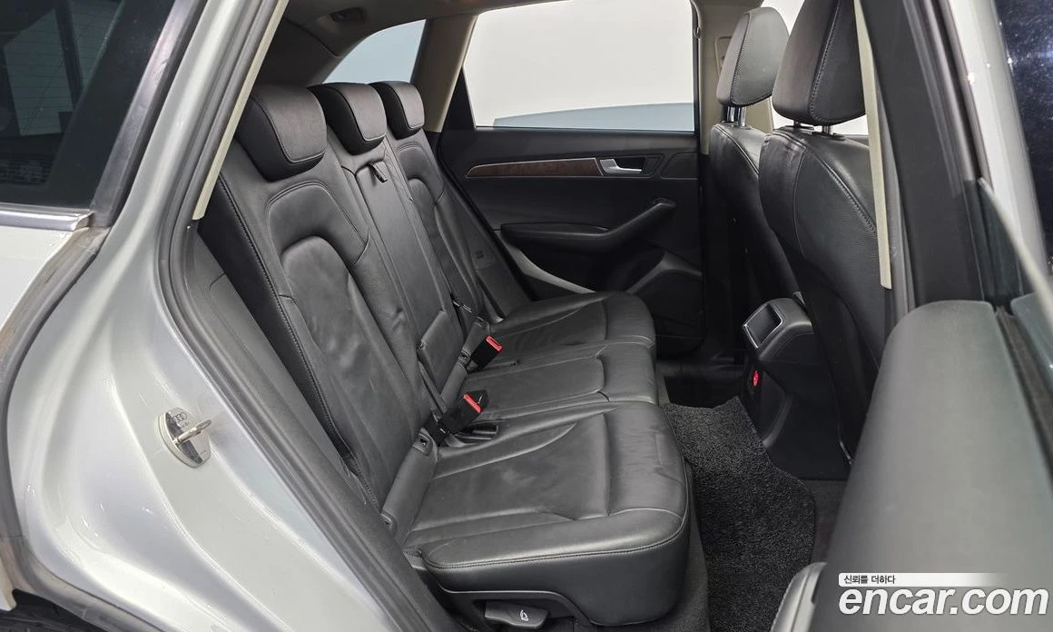 Audi Q5 2.0 TDI Quattro Dynamic 8R, снимка 12 - Автомобили и джипове - 55965281