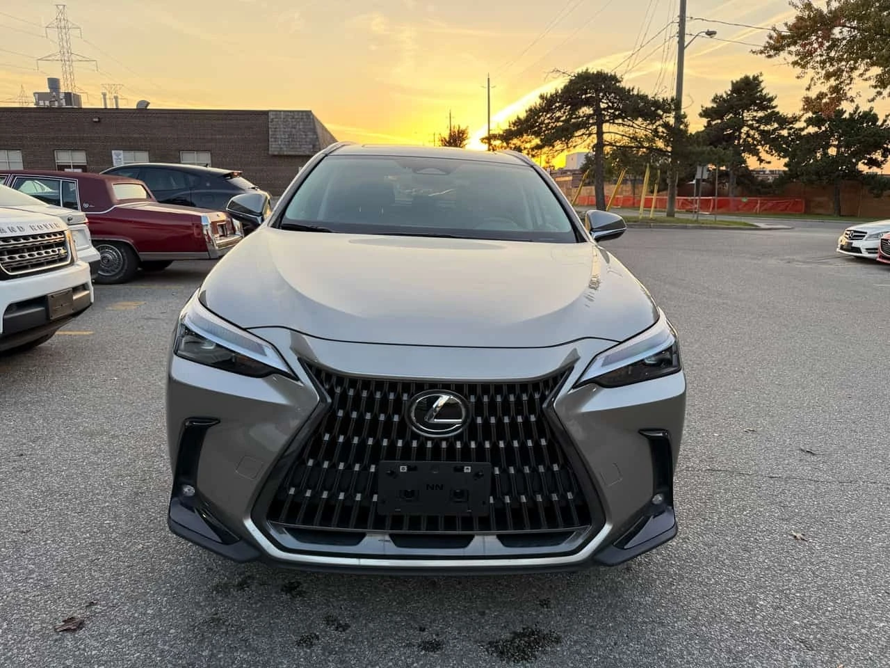 Lexus NX 350h  * CARFAX * ��� ������������ ������ | Mobile.bg � ����������� 6
