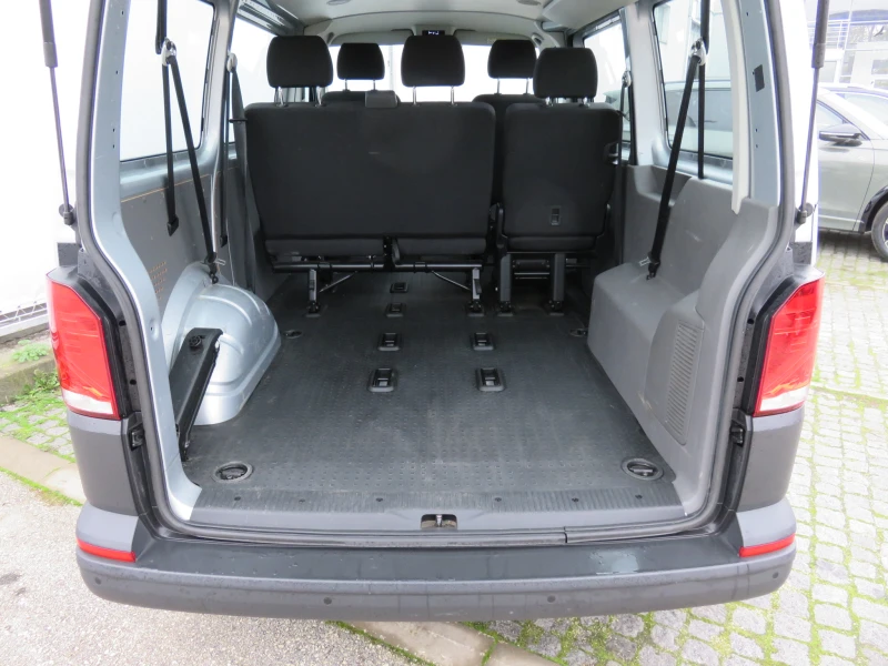 VW Transporter Kombi 2.0TDI, снимка 7 - Бусове и автобуси - 53462719