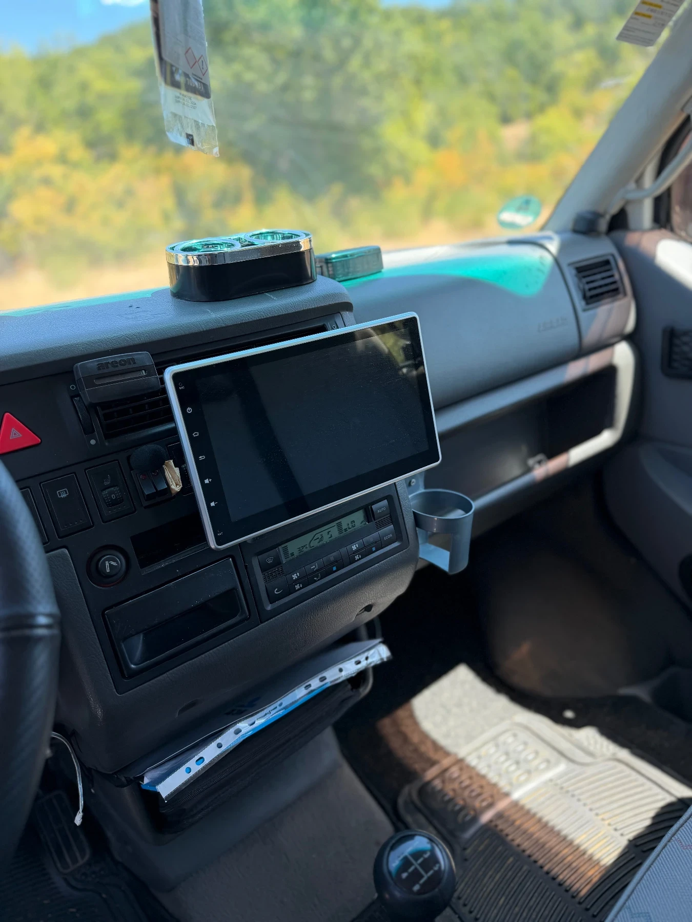VW Caravelle, снимка 6 - Бусове и автобуси - 55691016