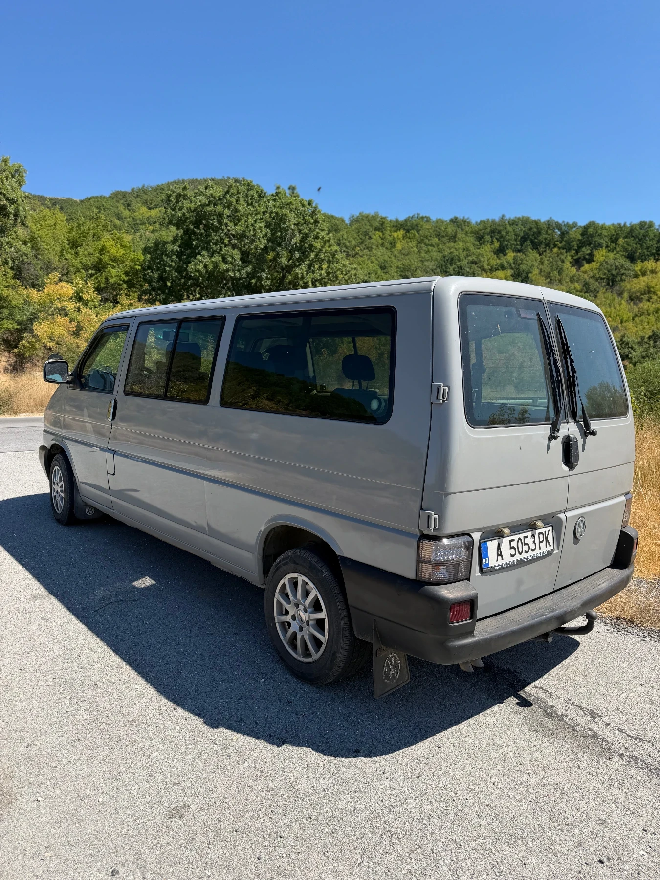 VW Caravelle, снимка 4 - Бусове и автобуси - 55691016