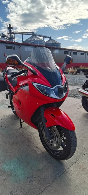 Triumph Sprint, снимка 1