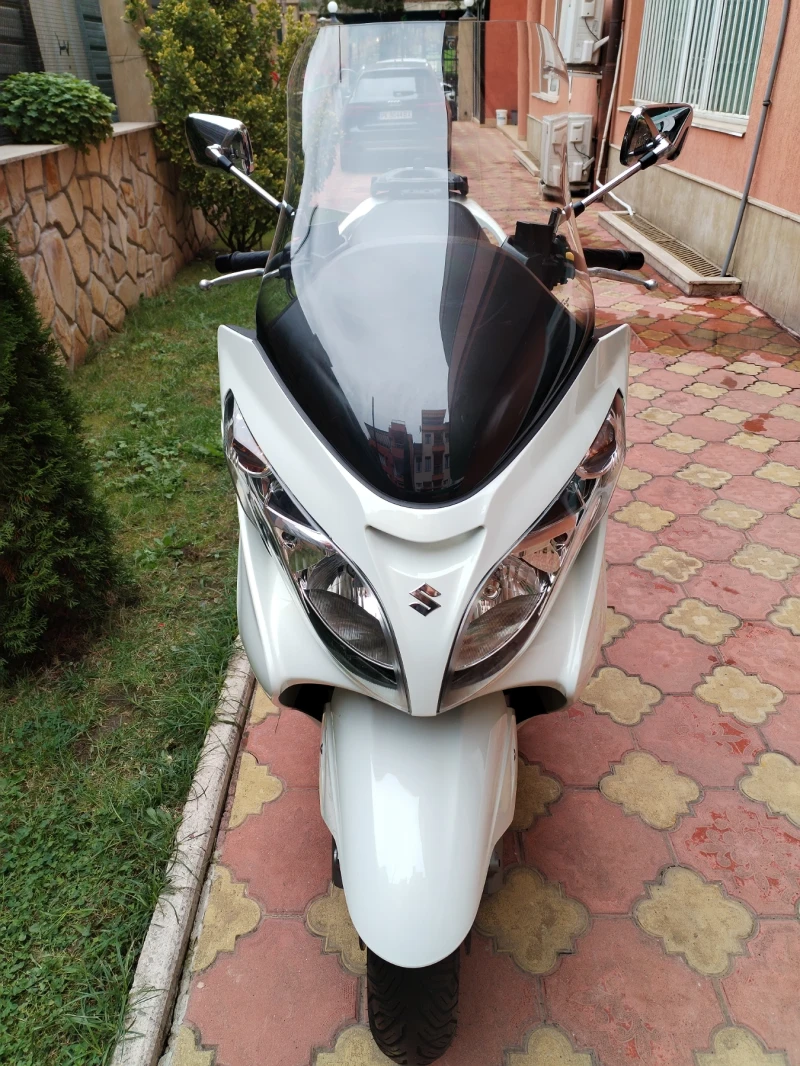 Suzuki Burgman 400i 10G КАТО НОВ!!! , снимка 3 - Мотоциклети и мототехника - 52022070