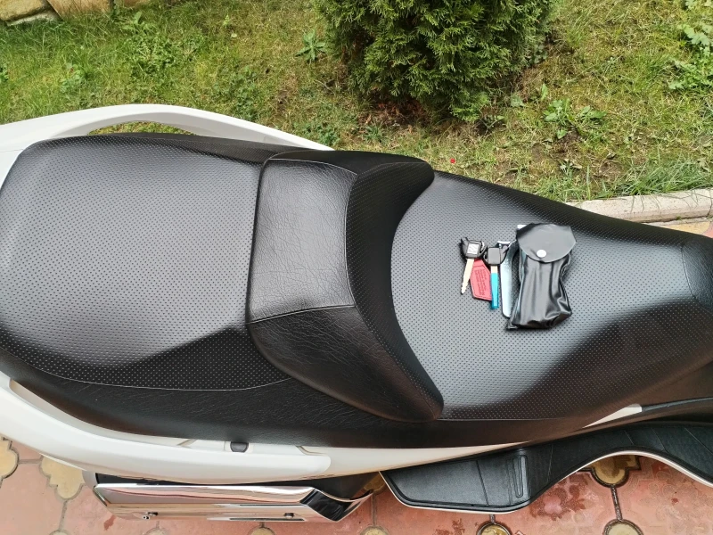 Suzuki Burgman 400i 10G КАТО НОВ!!! , снимка 12 - Мотоциклети и мототехника - 52022070