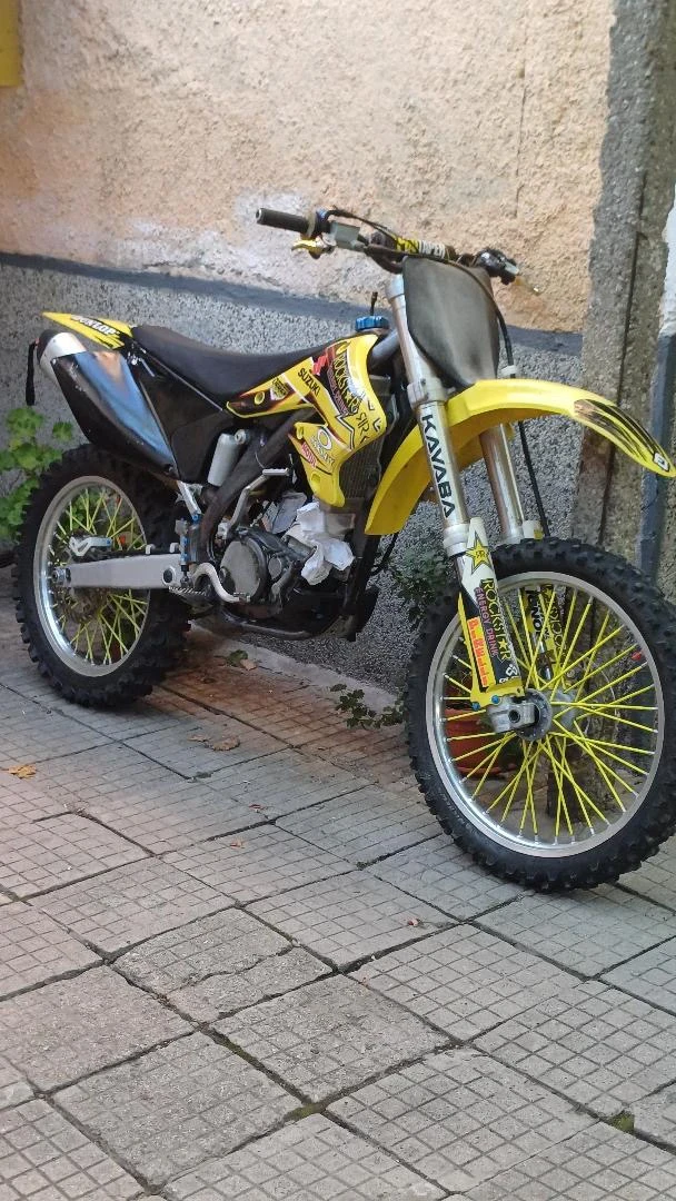 Suzuki Rmz 250, снимка 2 - Мотоциклети и мототехника - 56182646