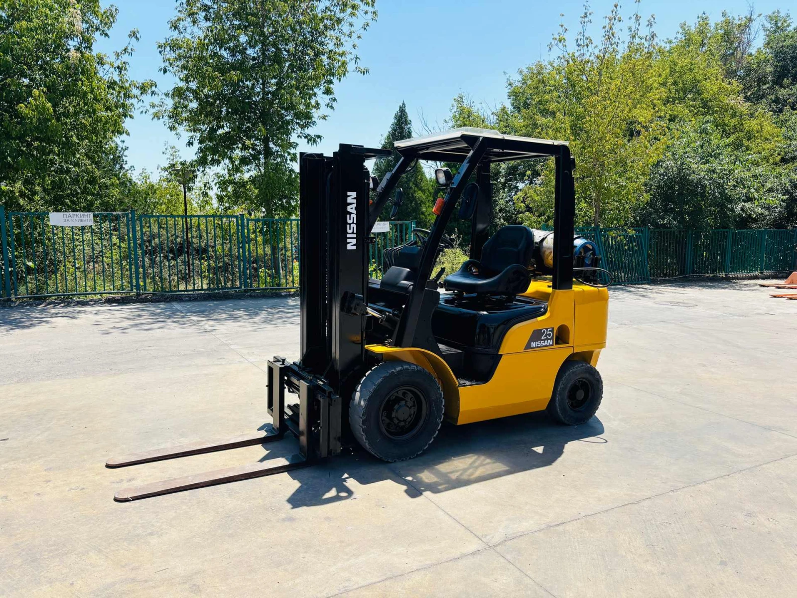  Nissan  ,  | Mobile.bg   1