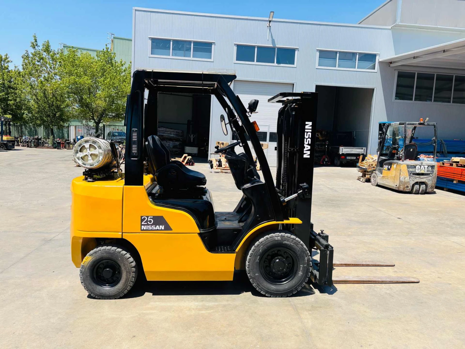  Nissan  ,  | Mobile.bg   5