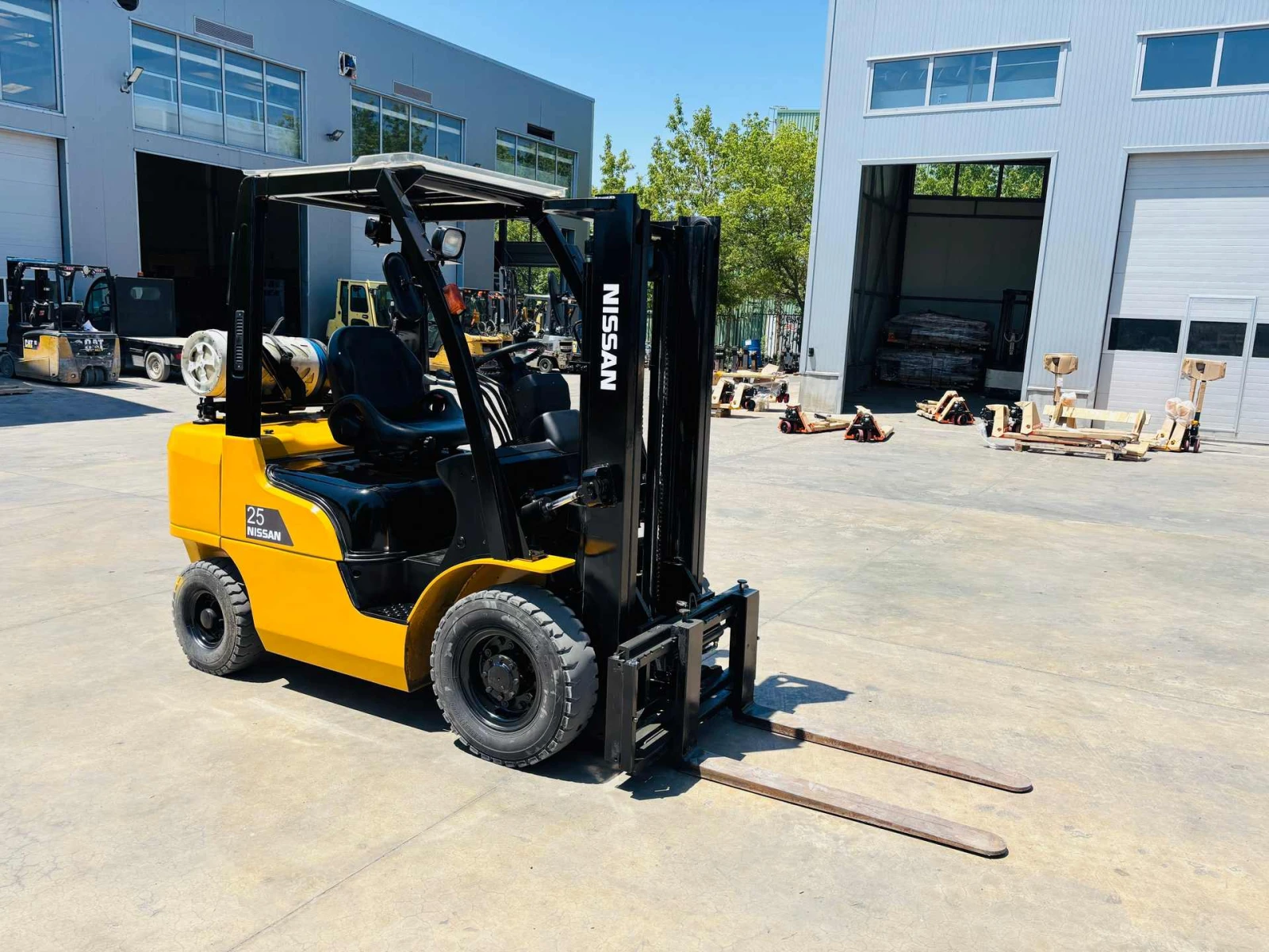  Nissan  ,  | Mobile.bg   6