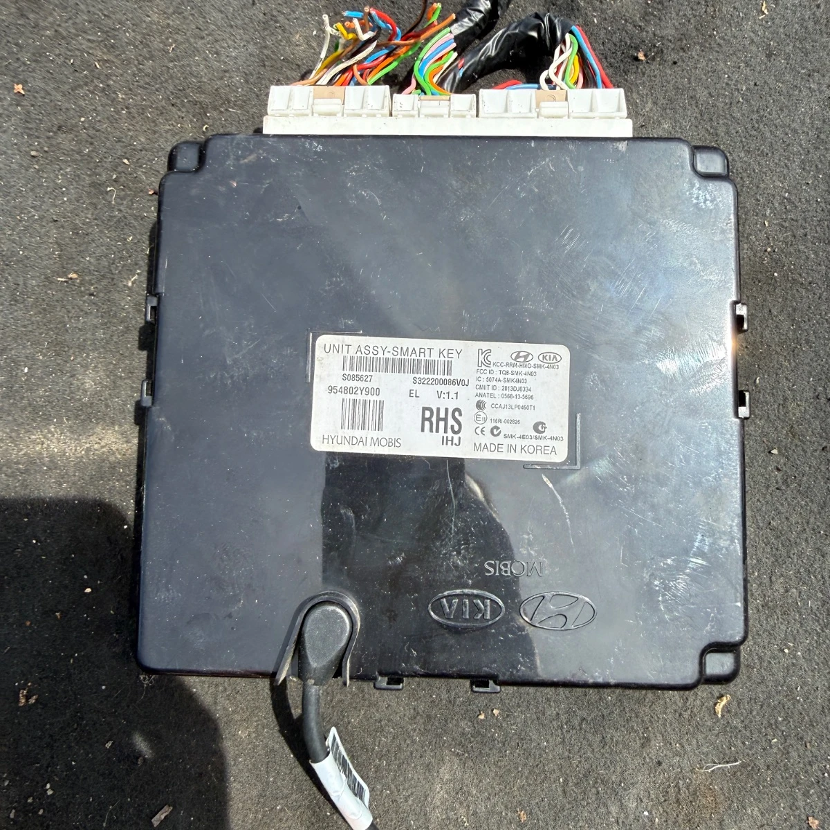 Модул за безключовата система Smart Key Module за Hyundai IX35 95480-2Y900-354