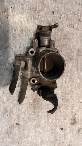 Дроселова Клапа за Kia Pride 1999 - 0K24718911 / M280122001