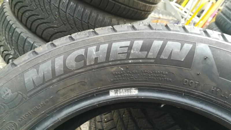 Гуми Летни 235/55R17, снимка 8 - Гуми и джанти - 26825421