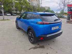 Peugeot 2008 ALLURE 1.2 ГАРАНЦИЯ до 10.2028, снимка 5