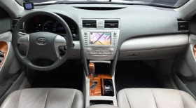 Toyota Camry 2.4 Хибрид, снимка 3