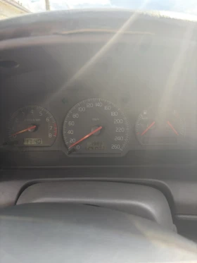 Volvo V40 2.0T, снимка 10
