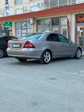 Mercedes-Benz C 220, снимка 3