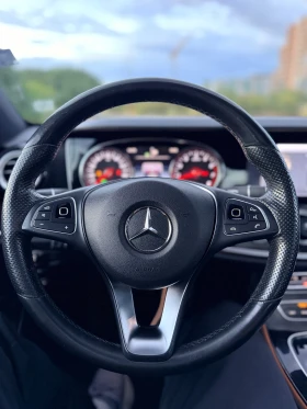 Mercedes-Benz E 300 W213, снимка 2