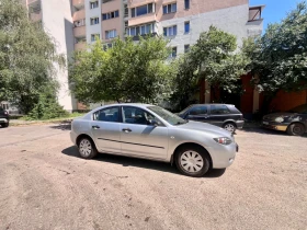 Обява за продажба на Mazda 3 Газ.инж/Клима/Ел.Пакет/Нова от БГ Реални Км ~2 999 лв. - изображение 1