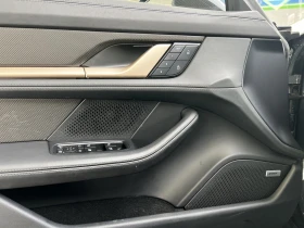 Porsche Taycan TURBO S/CERAMIC/CARBON DESIGN/SPORT CH/BOSE/MATRIX - 68980 € / 134913.15 лв. - 70482978 8