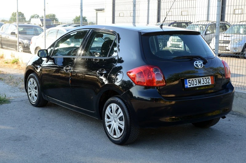 Toyota Auris ПРОДАДЕНА , снимка 4 - Автомобили и джипове - 41676579