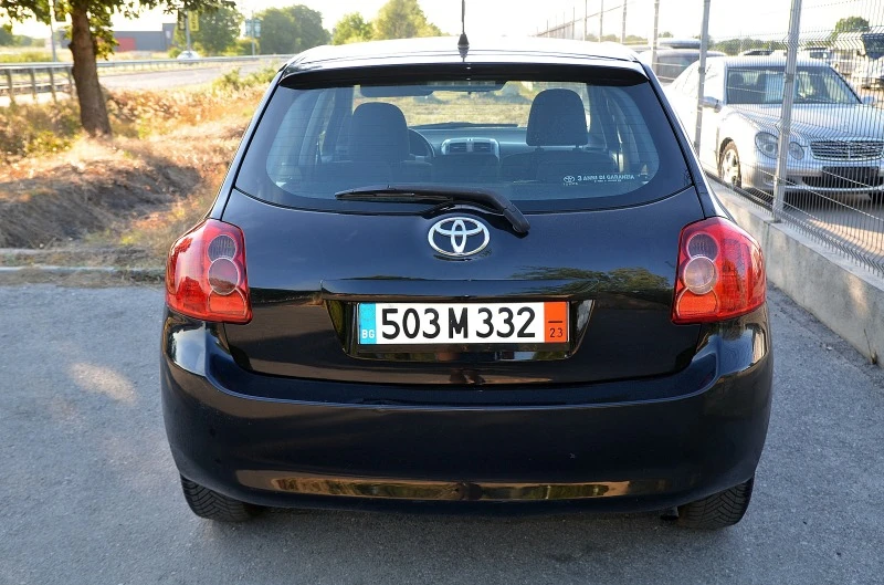 Toyota Auris ПРОДАДЕНА , снимка 5 - Автомобили и джипове - 41676579