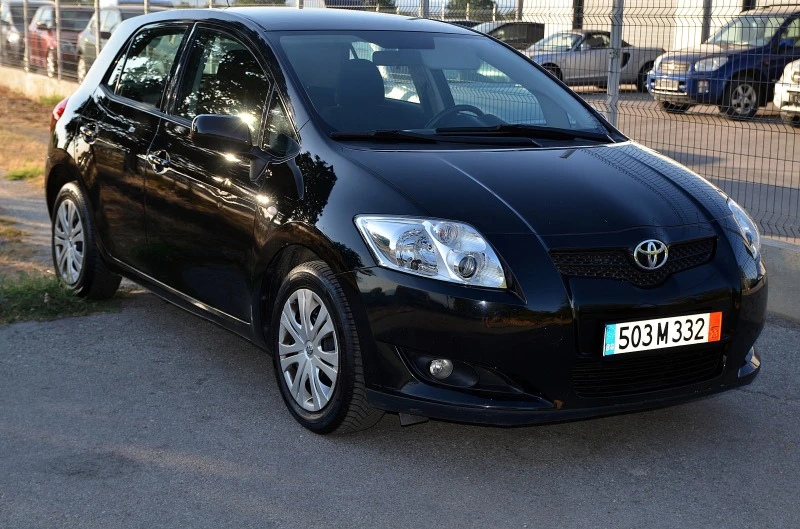 Toyota Auris ПРОДАДЕНА , снимка 1 - Автомобили и джипове - 41676579