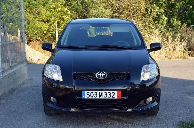 Toyota Auris ПРОДАДЕНА , снимка 2 - Автомобили и джипове - 41676579