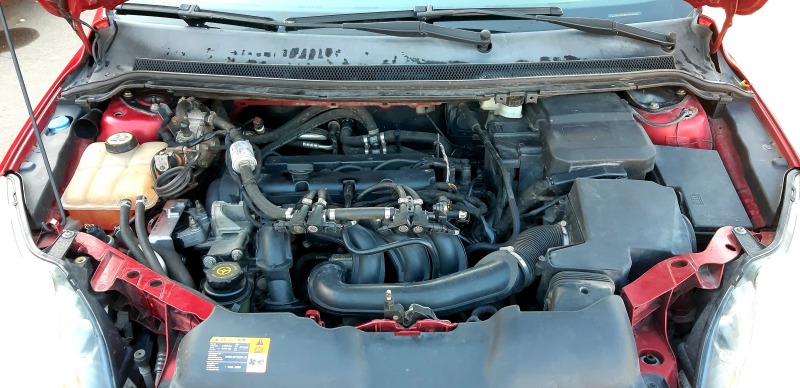 Ford Focus Titanium с газово, снимка 7 - Автомобили и джипове - 45282214