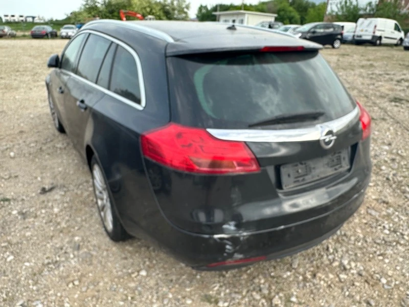 Opel Insignia 2.0tdci, снимка 4 - Автомобили и джипове - 45305171