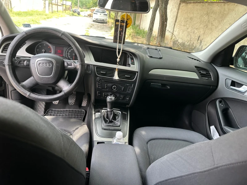 Audi A4 2.0tdi, снимка 10 - Автомобили и джипове - 47033593