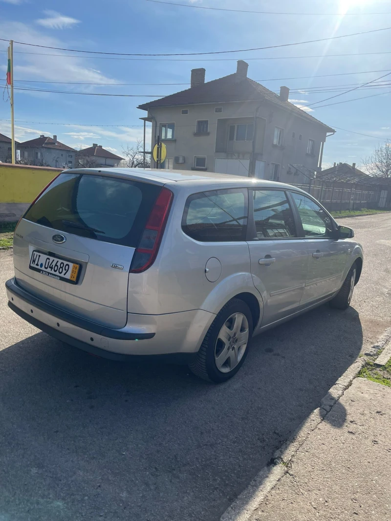 Ford Focus 1.6, снимка 4 - Автомобили и джипове - 47610670