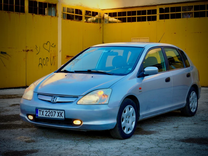 Honda Civic 1.6 VTEC, снимка 2 - Автомобили и джипове - 47765341