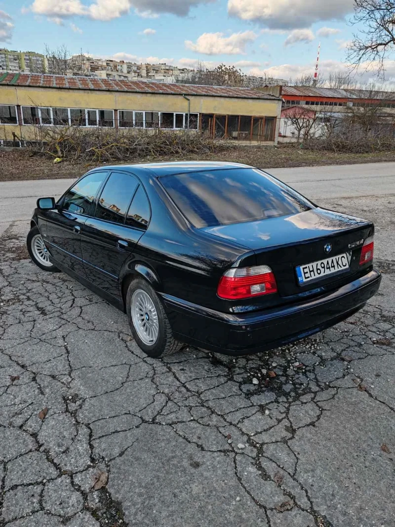 BMW 520, снимка 3 - Автомобили и джипове - 49450962