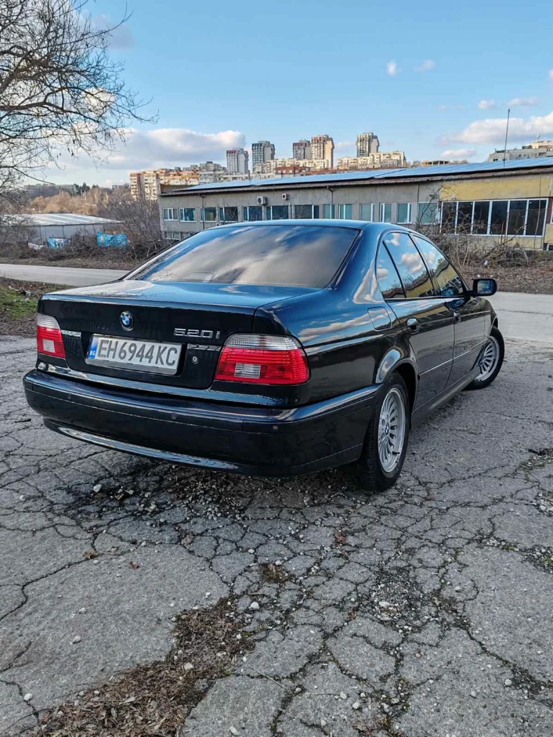 BMW 520, снимка 9 - Автомобили и джипове - 49450962