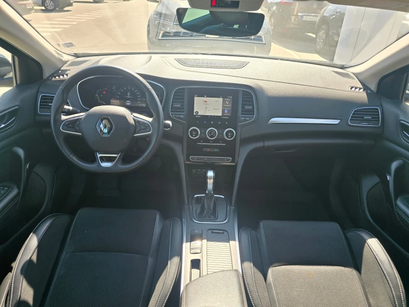 Renault Megane 1.3 Tce, снимка 8 - Автомобили и джипове - 50909867