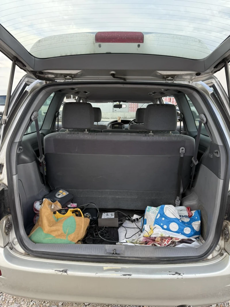 Toyota Previa, снимка 15 - Автомобили и джипове - 52616725