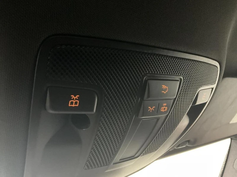 Mercedes-Benz CLA * CLA250 MAGS CAMERA RECUL NAVI BLUETOOTH CUIR * C, снимка 17 - Автомобили и джипове - 52868112